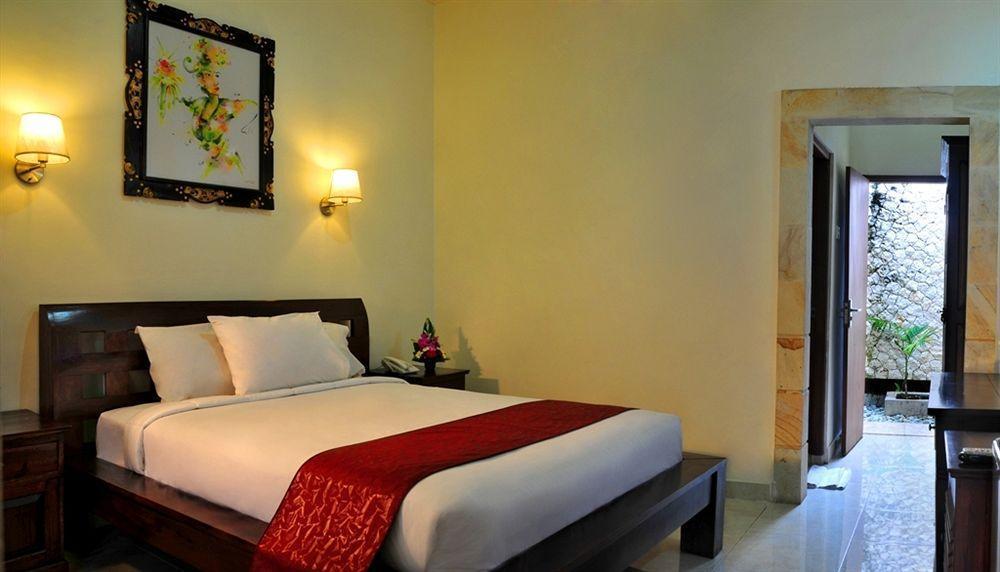 Puri Yuma Hotel Denpasar Exterior foto