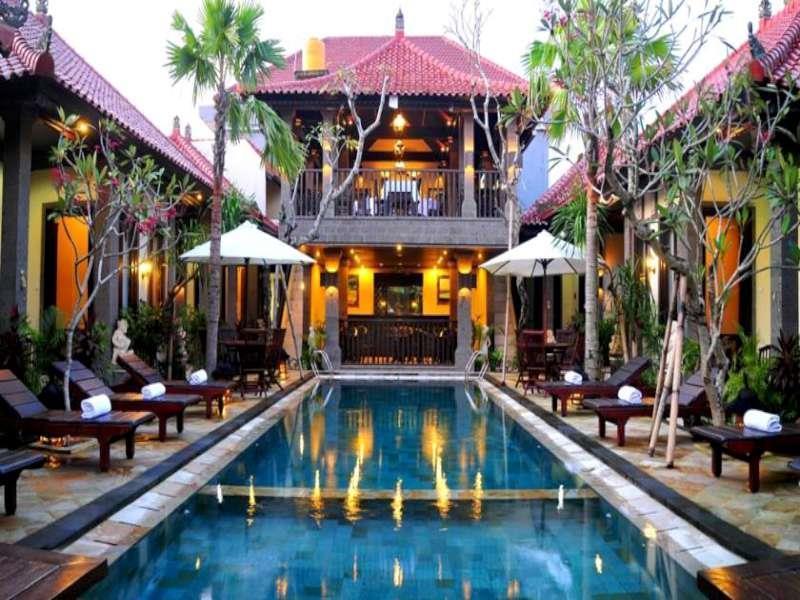 Puri Yuma Hotel Denpasar Exterior foto