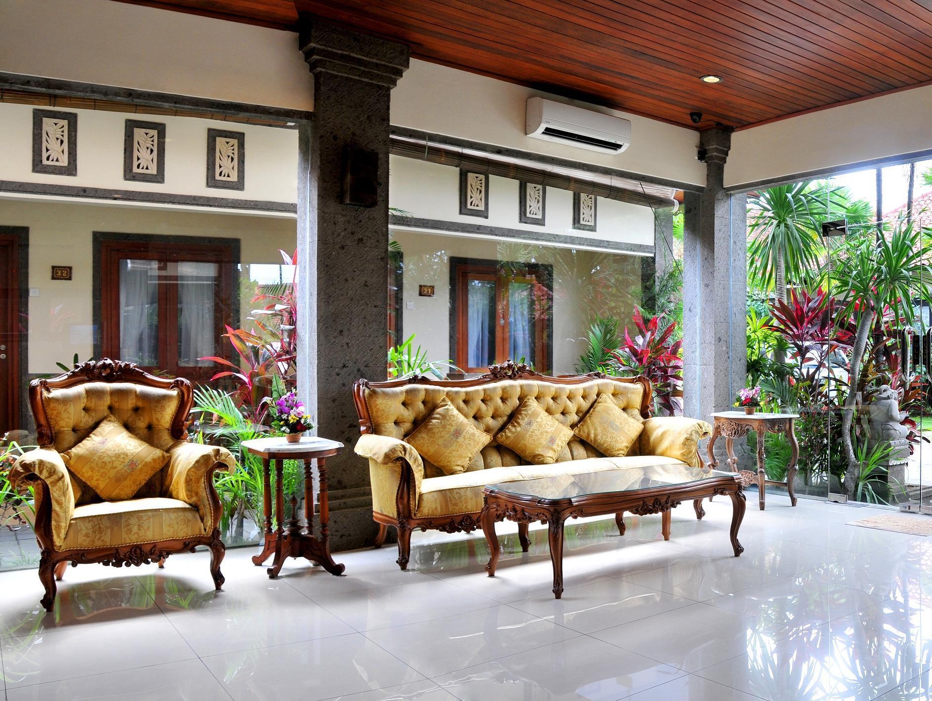 Puri Yuma Hotel Denpasar Exterior foto