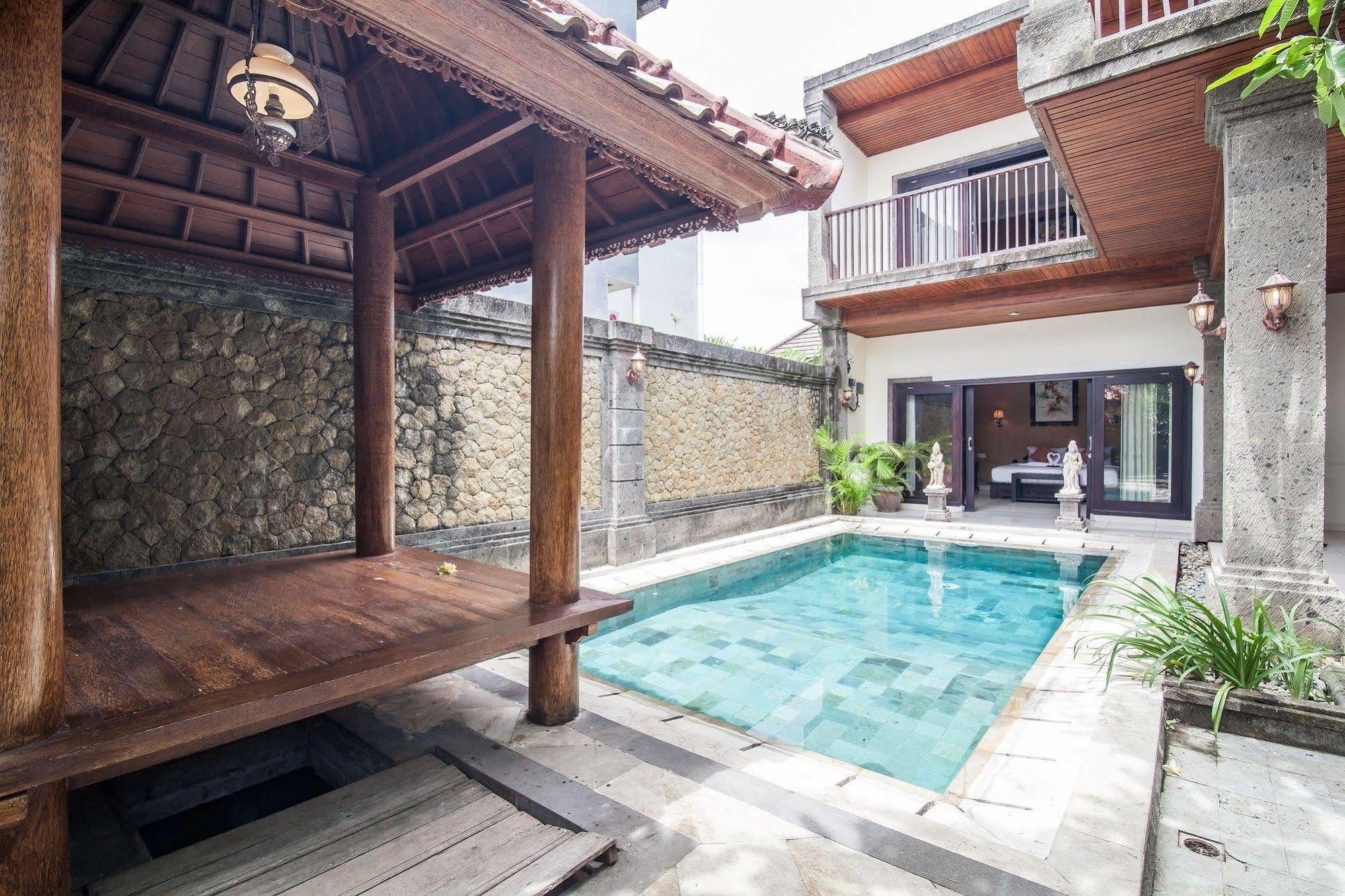 Puri Yuma Hotel Denpasar Exterior foto