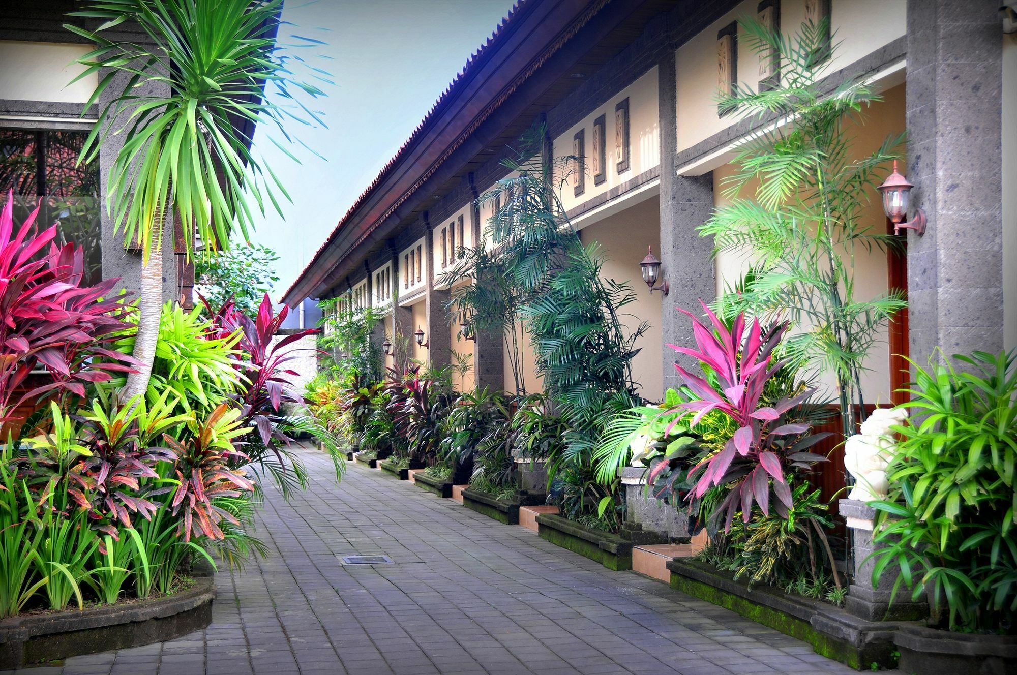 Puri Yuma Hotel Denpasar Exterior foto